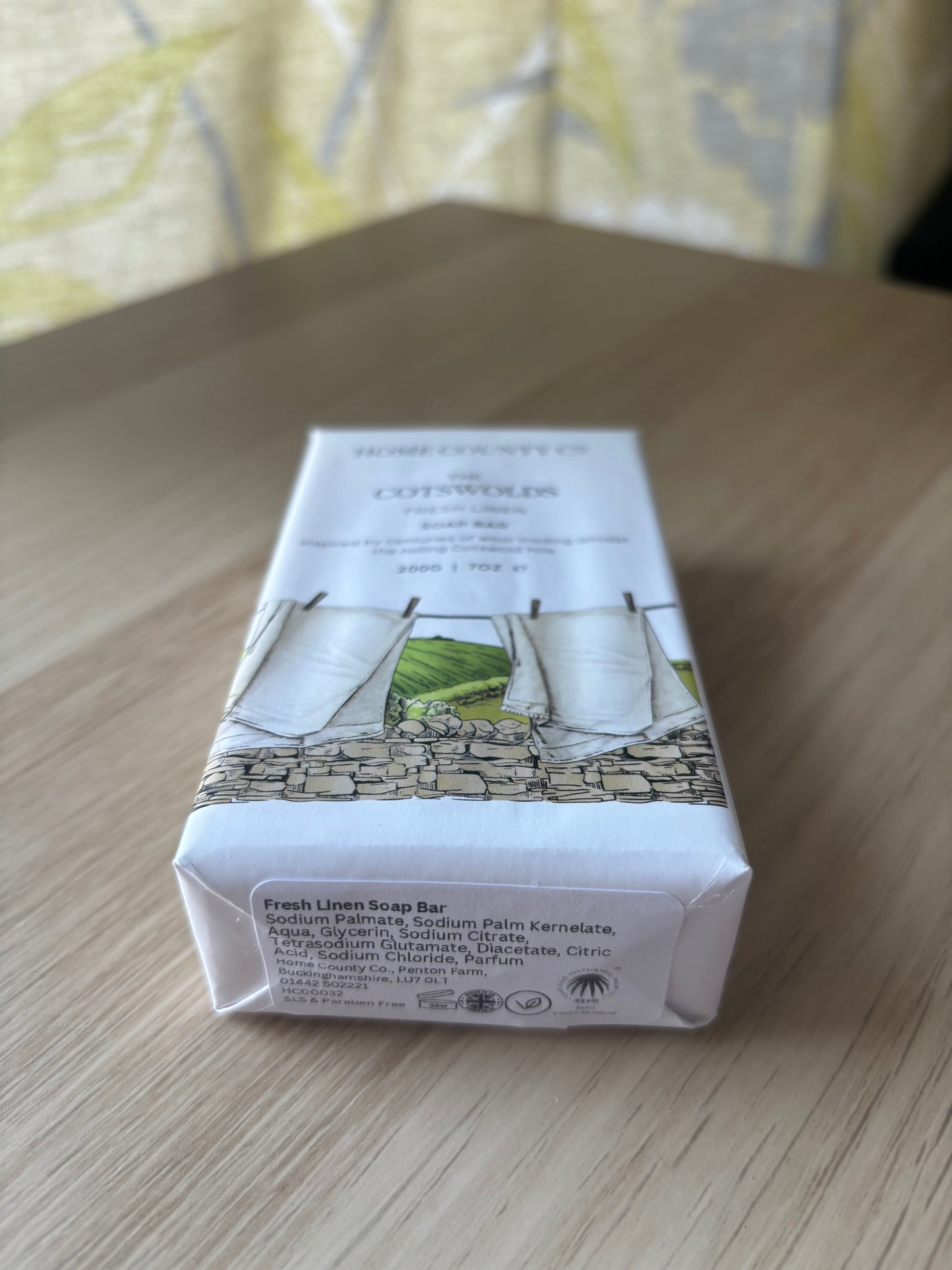 Fresh Linen Soap - The Cotswolds